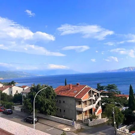 App St Marin View Apartment