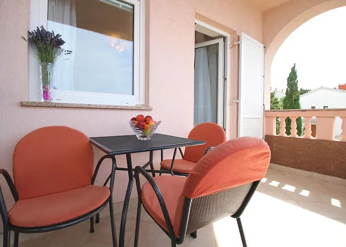 App St Marin View Apartmán *